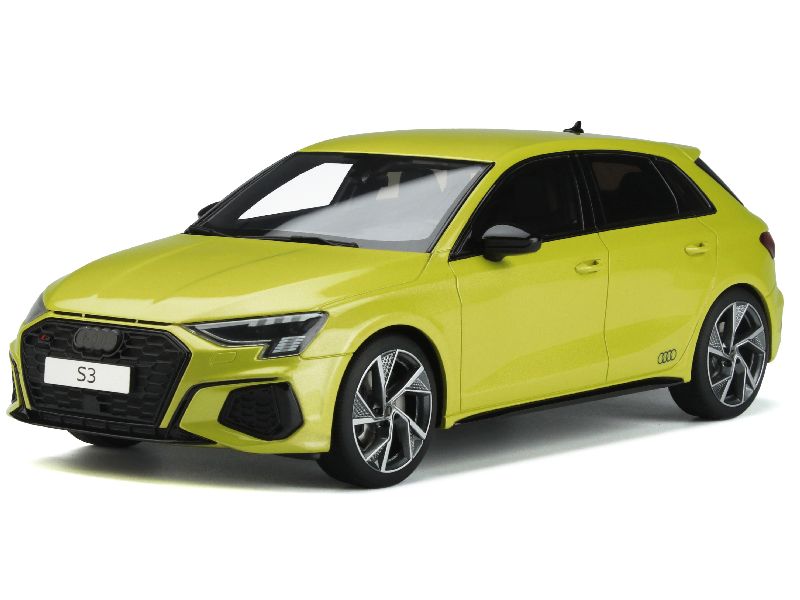 1:43 Audi A1 Sportback 2018 2nd Gen Glacier White Paragon -  Sweden