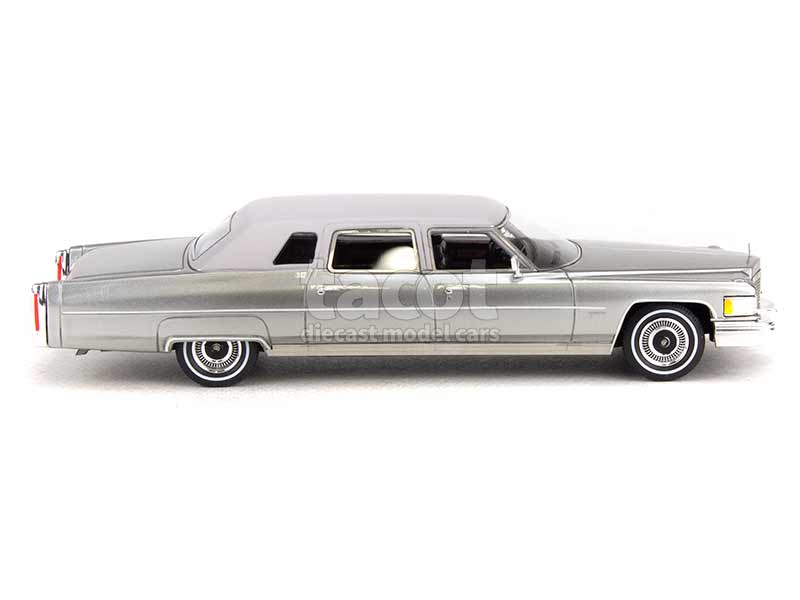 96255 Cadillac Fleetwood Seventy-Five 1976