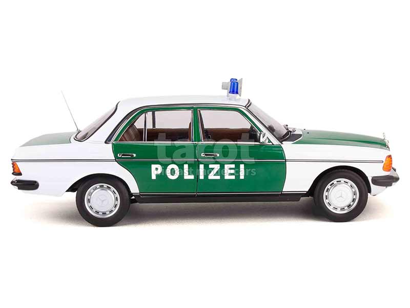 96517 Mercedes 200/ W123 Police 1980