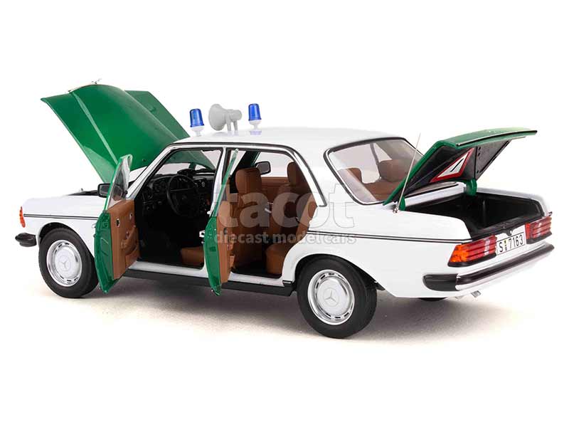 96517 Mercedes 200/ W123 Police 1980