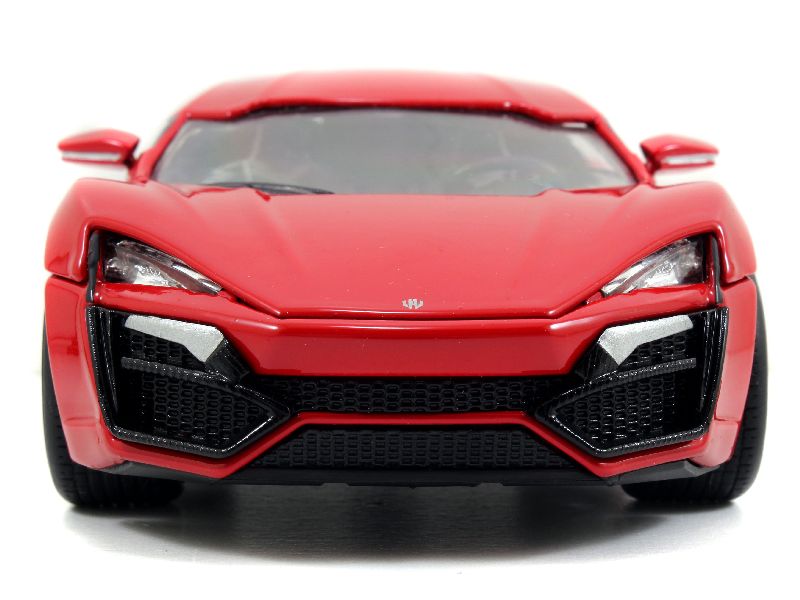 96579 Divers W Motors Lykan HyperSport 2015