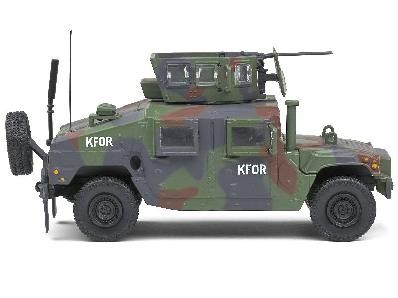 96649 Divers Humvee M1115 KFOR