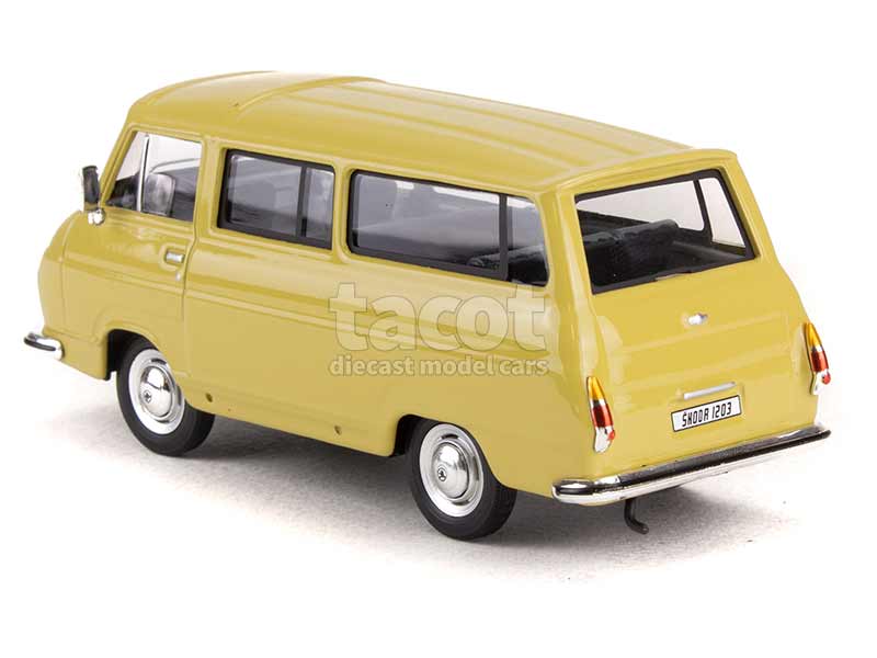 96713 Skoda 1203 Microbus 1974