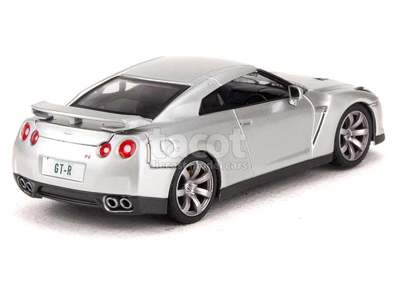 96736 Nissan GT-R/ R35 2008