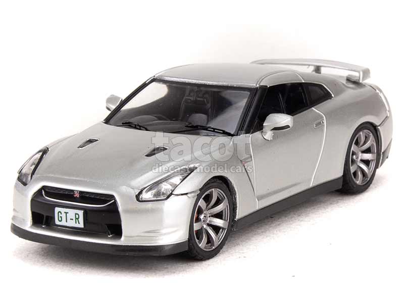 96736 Nissan GT-R/ R35 2008