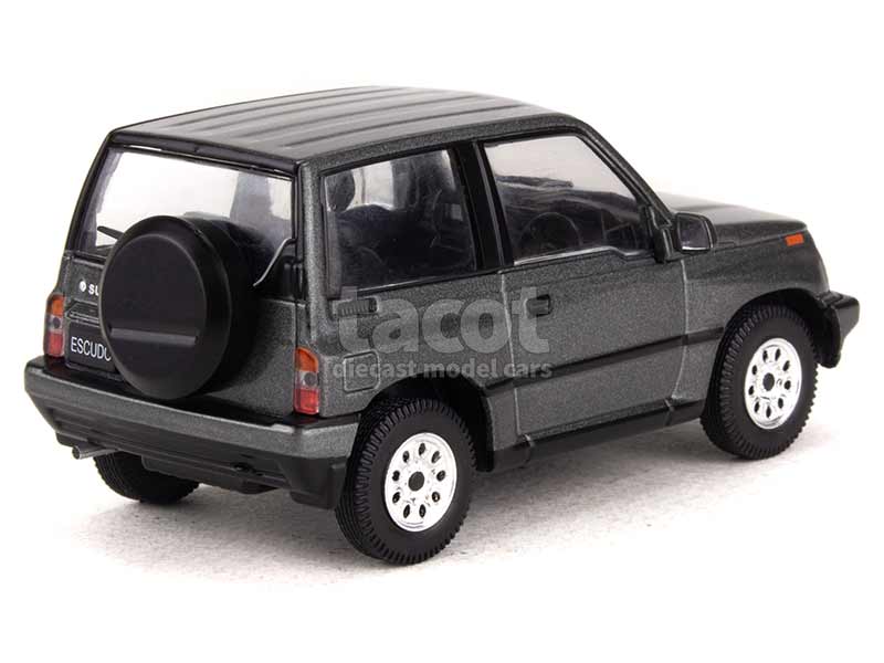 96738 Suzuki Escudo 1992