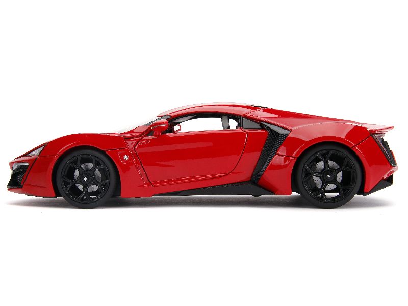 96745 Divers W Motors Lykan HyperSport 2015