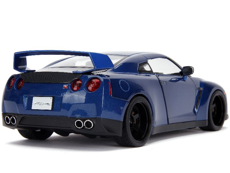 96746 Nissan Skyline GT-R/ R35 2009