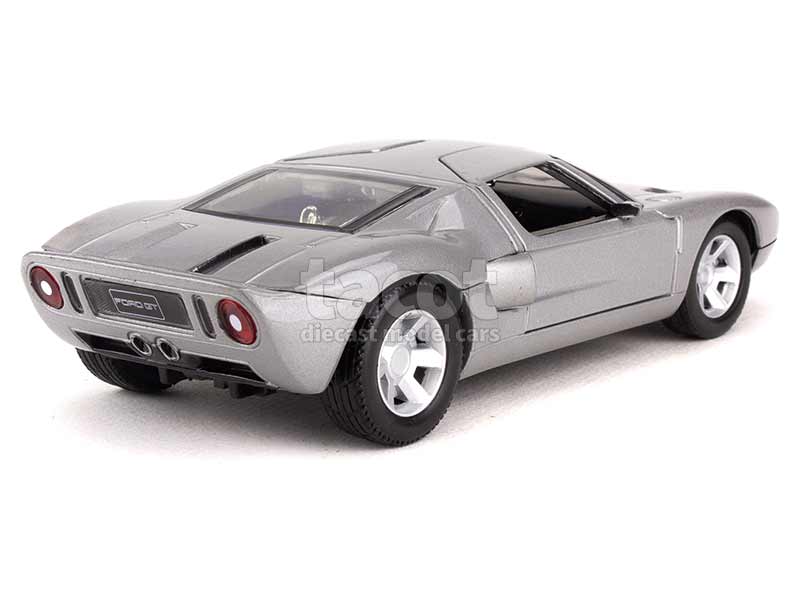 96814 Ford GT Concept 2004