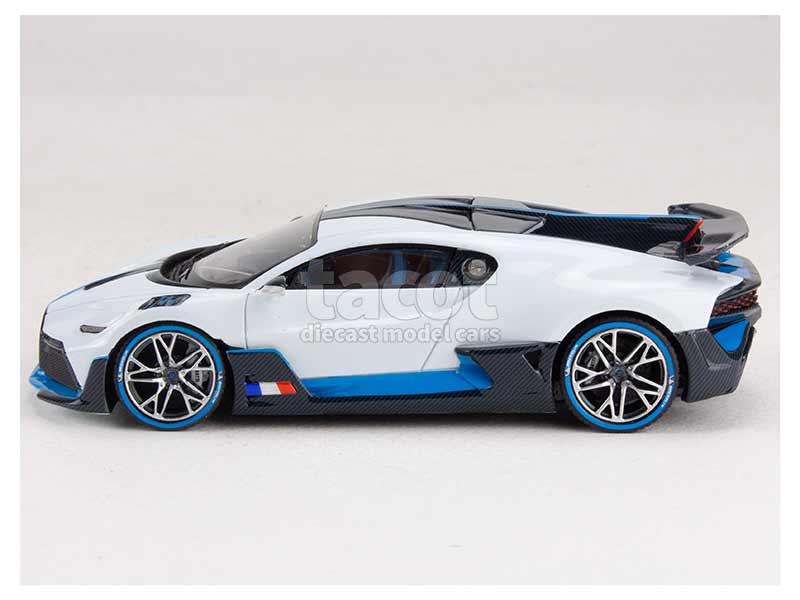 96973 Bugatti Divo 2019