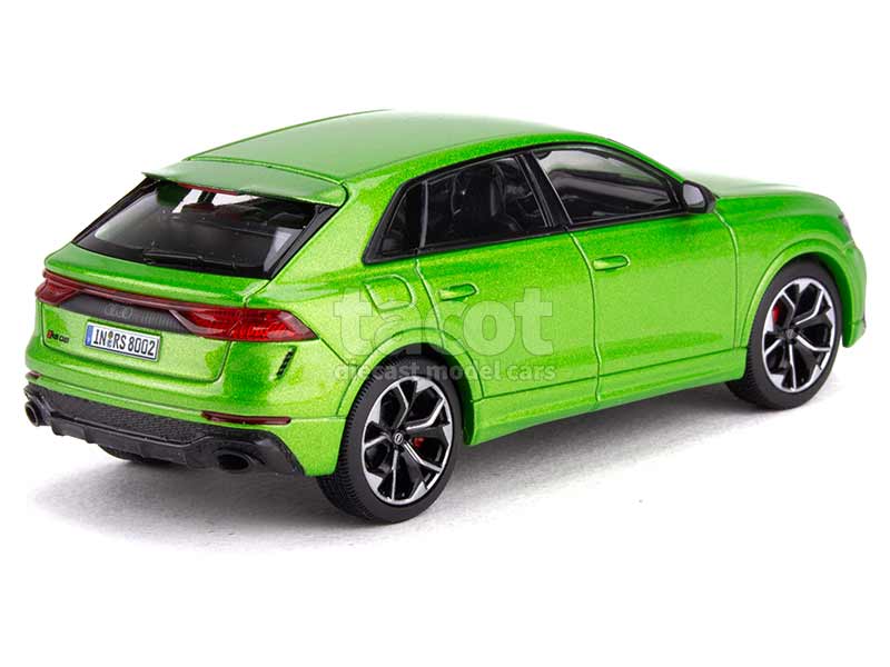 97017 Audi RS Q8 2020