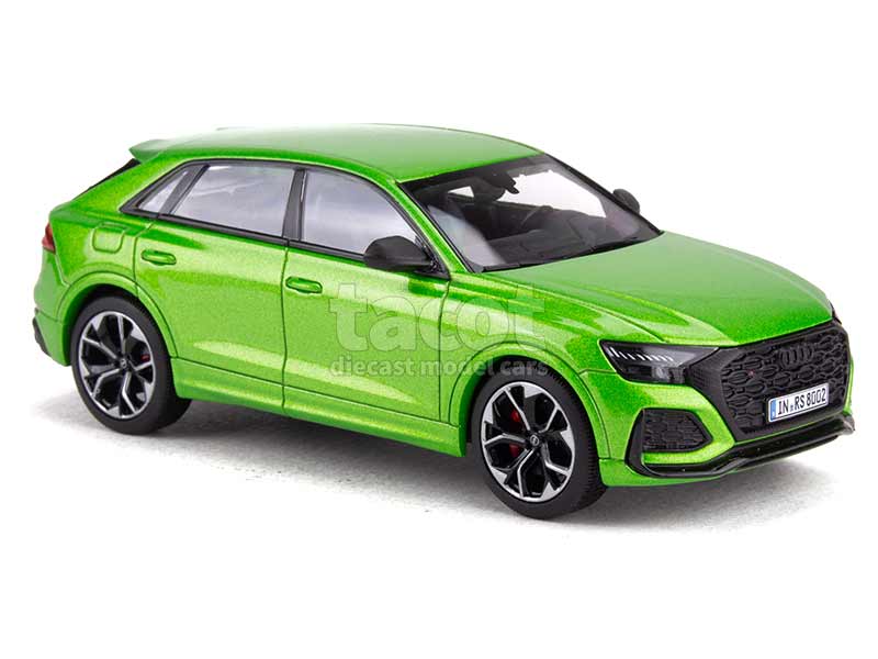 97017 Audi RS Q8 2020