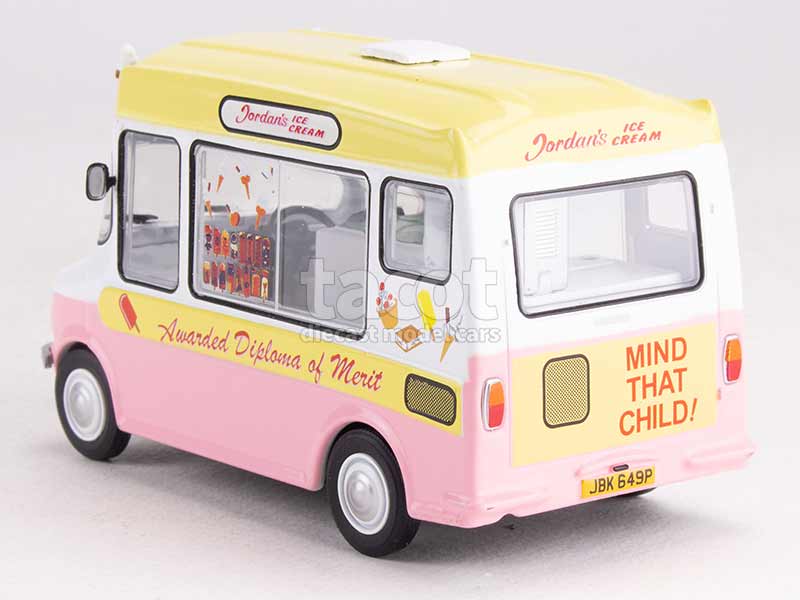 97167 Bedford CF Ice Cream Van Morrison