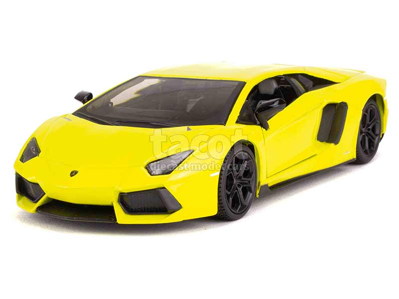 97368 Lamborghini Aventador LP 700-4 2011