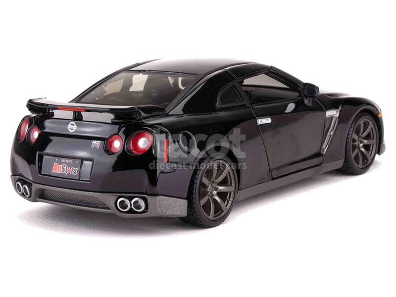 97370 Nissan GT-R/ R35 2009