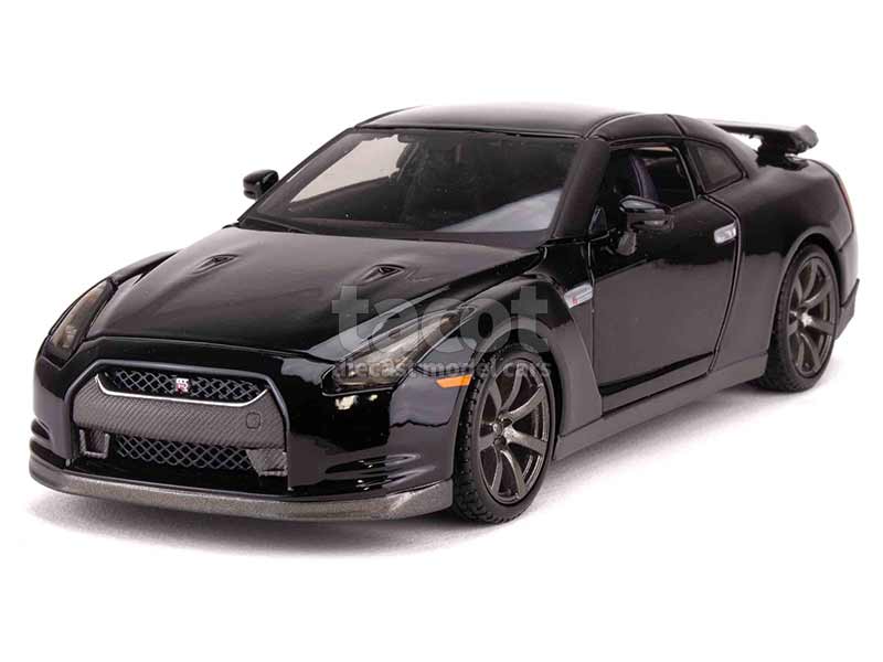 97370 Nissan GT-R/ R35 2009