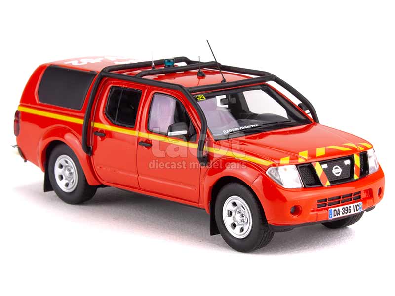 97413 Nissan Navara Double Cabine VLTT Pompiers
