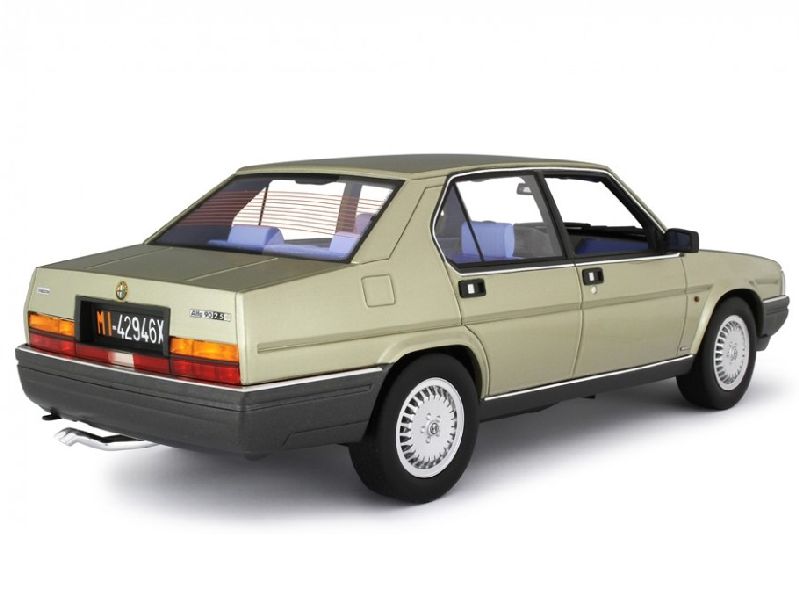 97428 Alfa Romeo 90 2.5 Iniezione Quadrifoglio Oro 1985