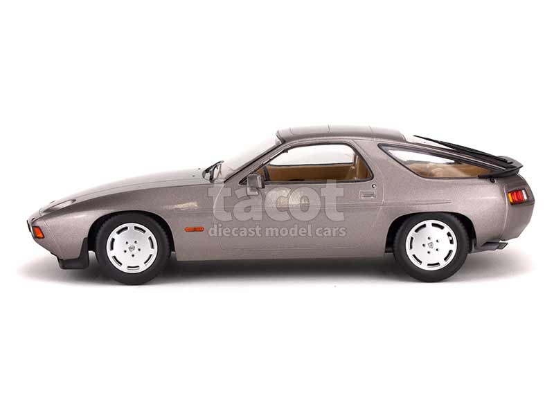 PORSCHE 928 S PINK 1980 - GT Spirit - 1/18