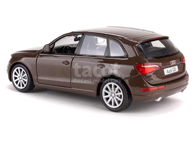 97702 Audi Q5 2008