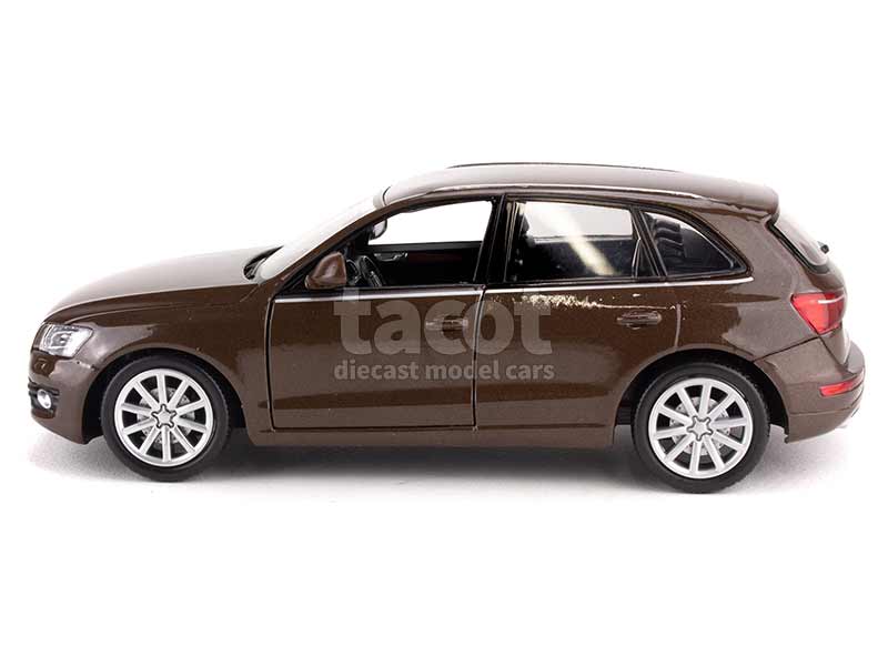 97702 Audi Q5 2008