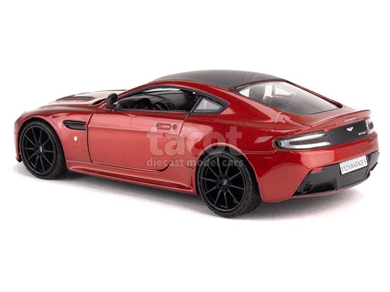 97703 Aston Martin V12 Vantage S 2014