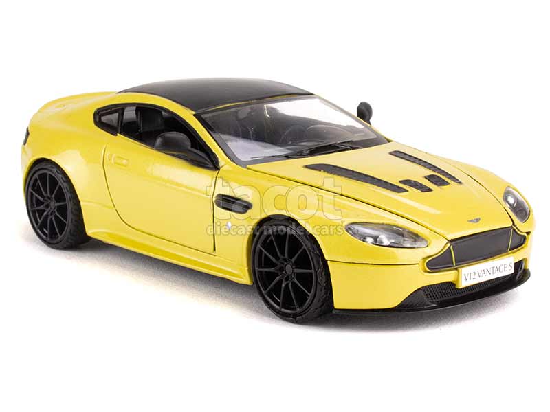 97704 Aston Martin V12 Vantage S 2014