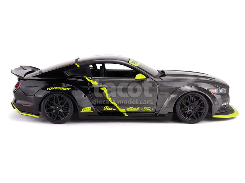 Ford - Mustang GT 2015 - Maisto - 1/18 - Autos Miniatures Tacot
