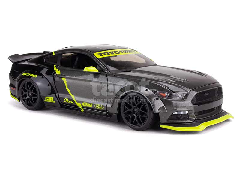 97717 Ford Mustang GT 2015