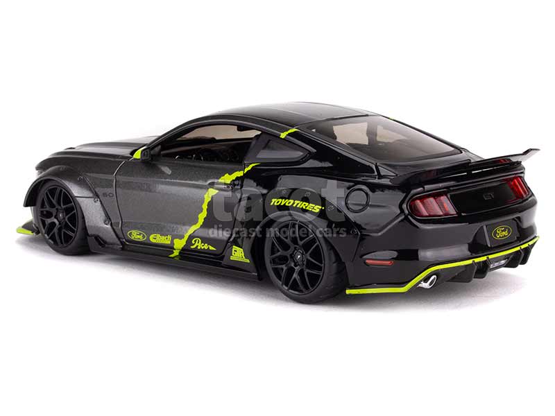 97717 Ford Mustang GT 2015