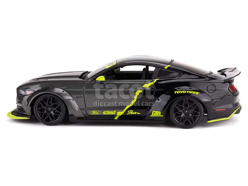 97717 Ford Mustang GT 2015