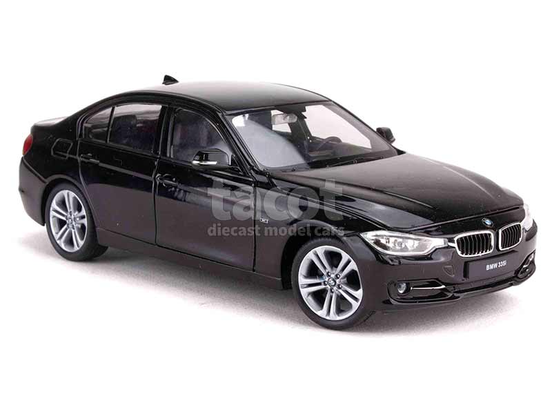 97882 BMW 335i/ F30 2012