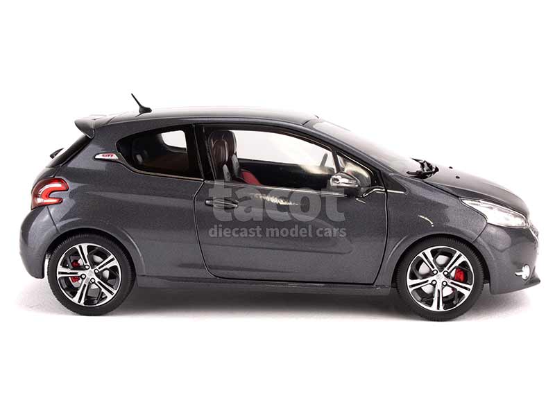 97909 Peugeot 208 GTi 2013