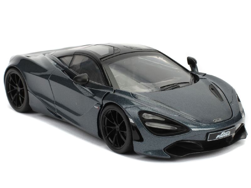 97927 McLaren 720S 2017