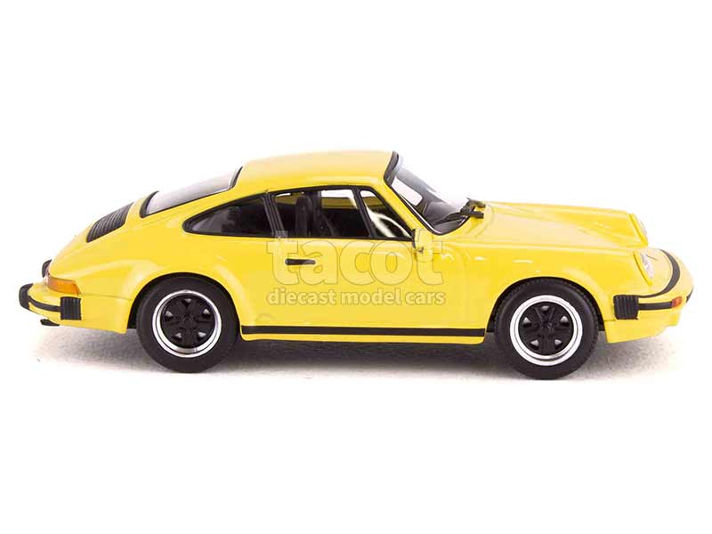 97976 Porsche 911 SC 1979