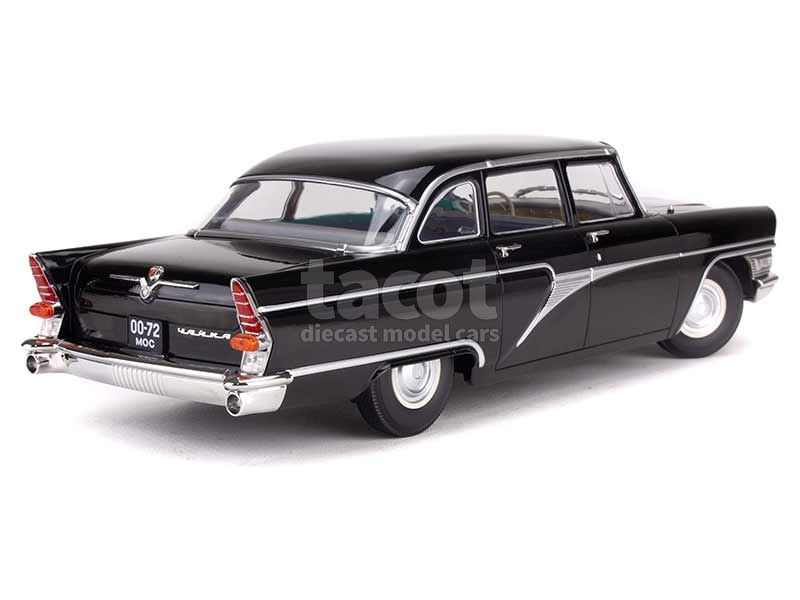 98038 GAZ M13 Chaika Seagull 1959