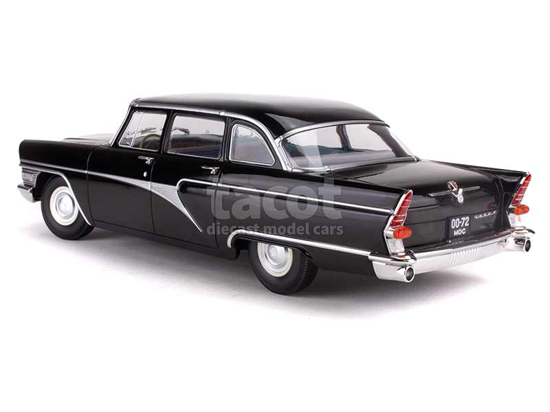 98038 GAZ M13 Chaika Seagull 1959