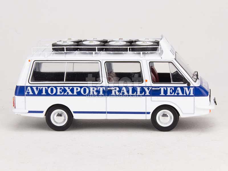 98200 RAF 2203 Assistance Rally Service 1984