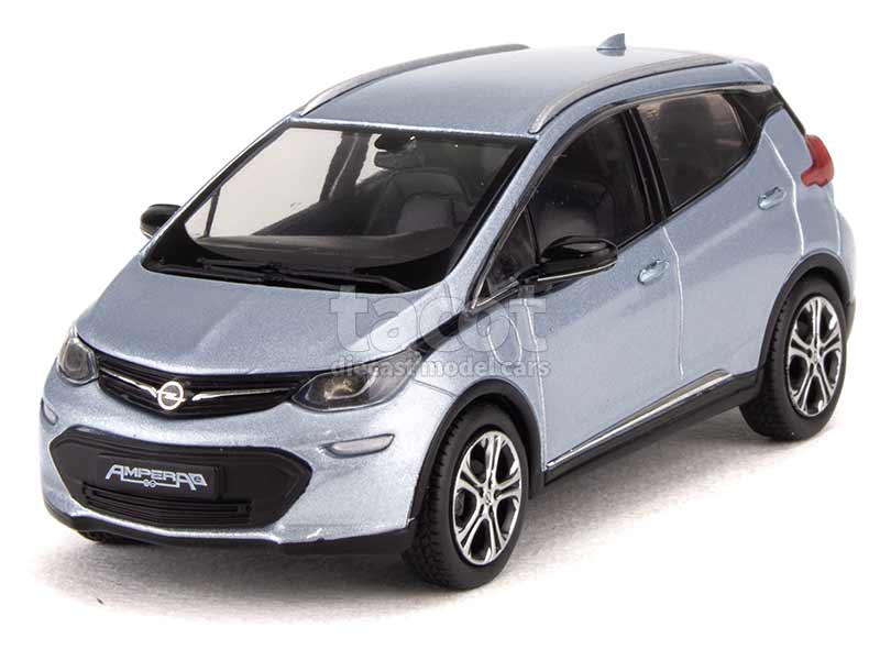 98222 Opel Ampera-E 2018