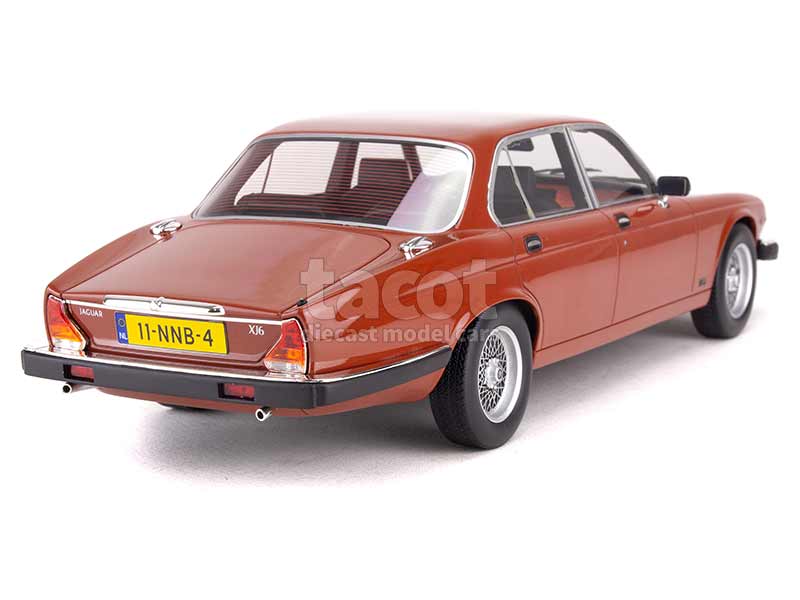 98422 Jaguar XJ6 Série III 1982