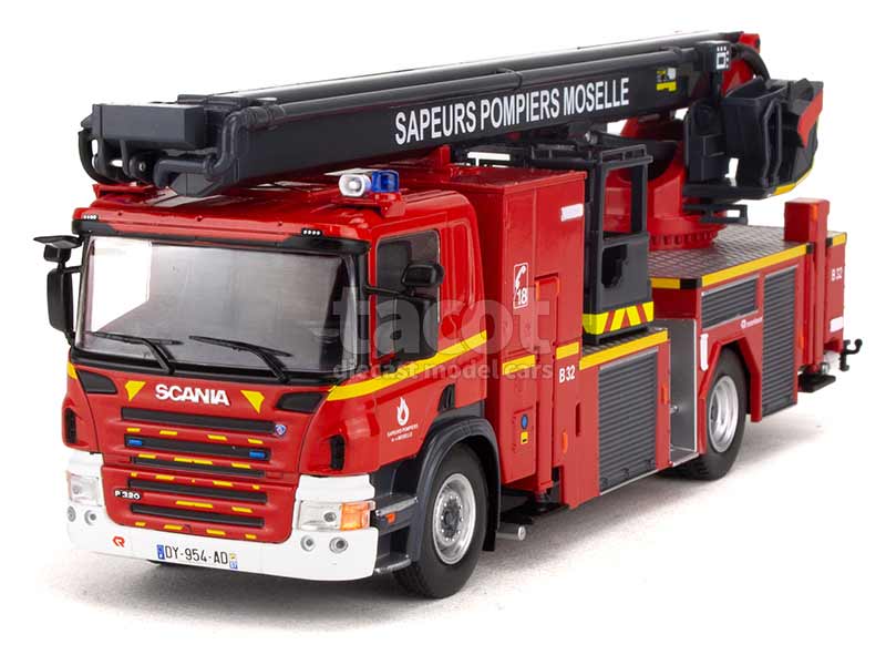 98430 Scania P320 BEA Pompier