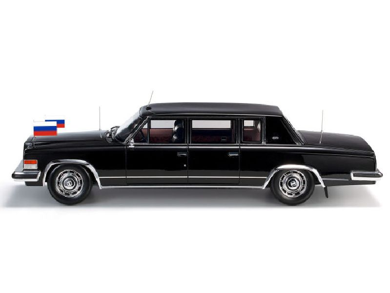 98438 Zil 4104/115 Limousine Pr&eacute;sidentielle 1985