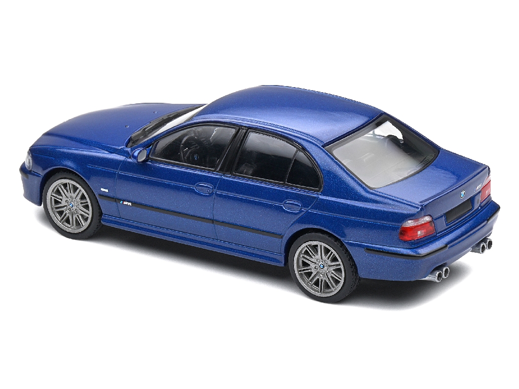 98442 BMW M5/ E39 2002