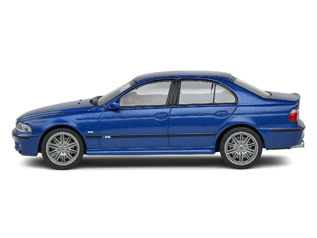 98442 BMW M5/ E39 2002