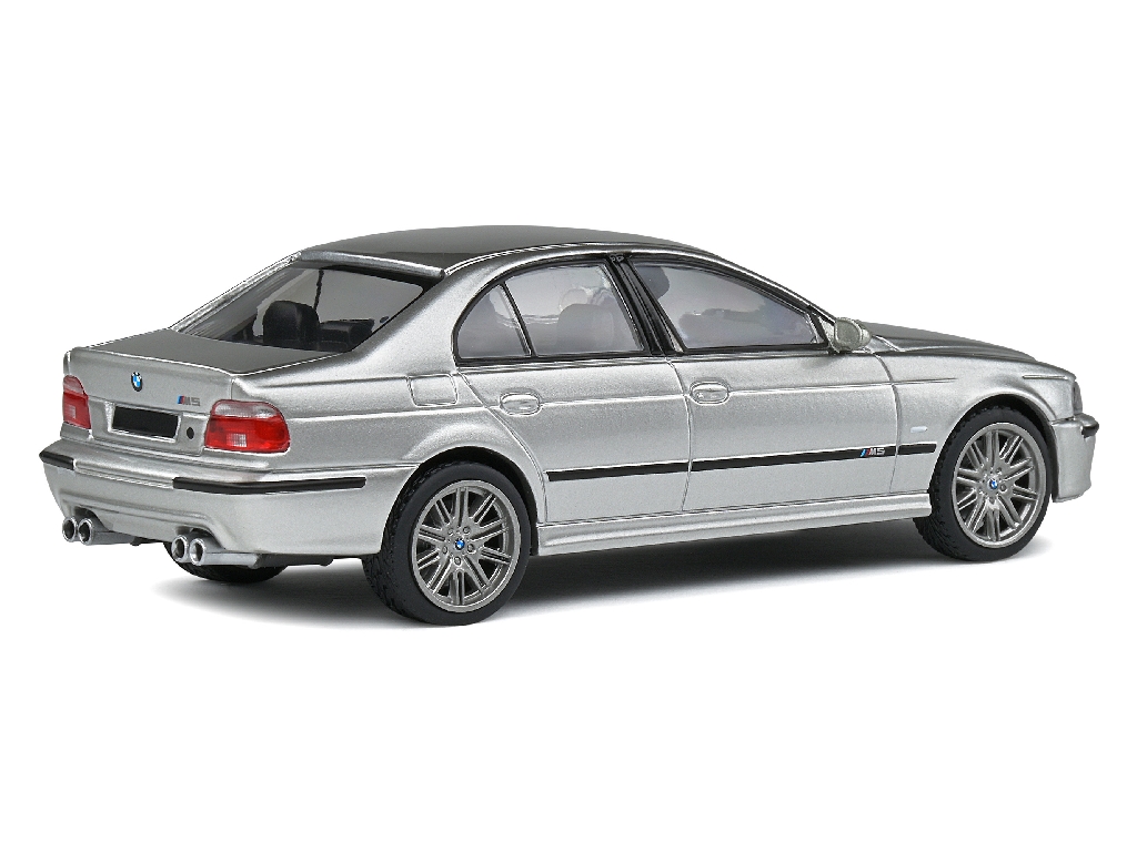 98443 BMW M5/ E39 2002