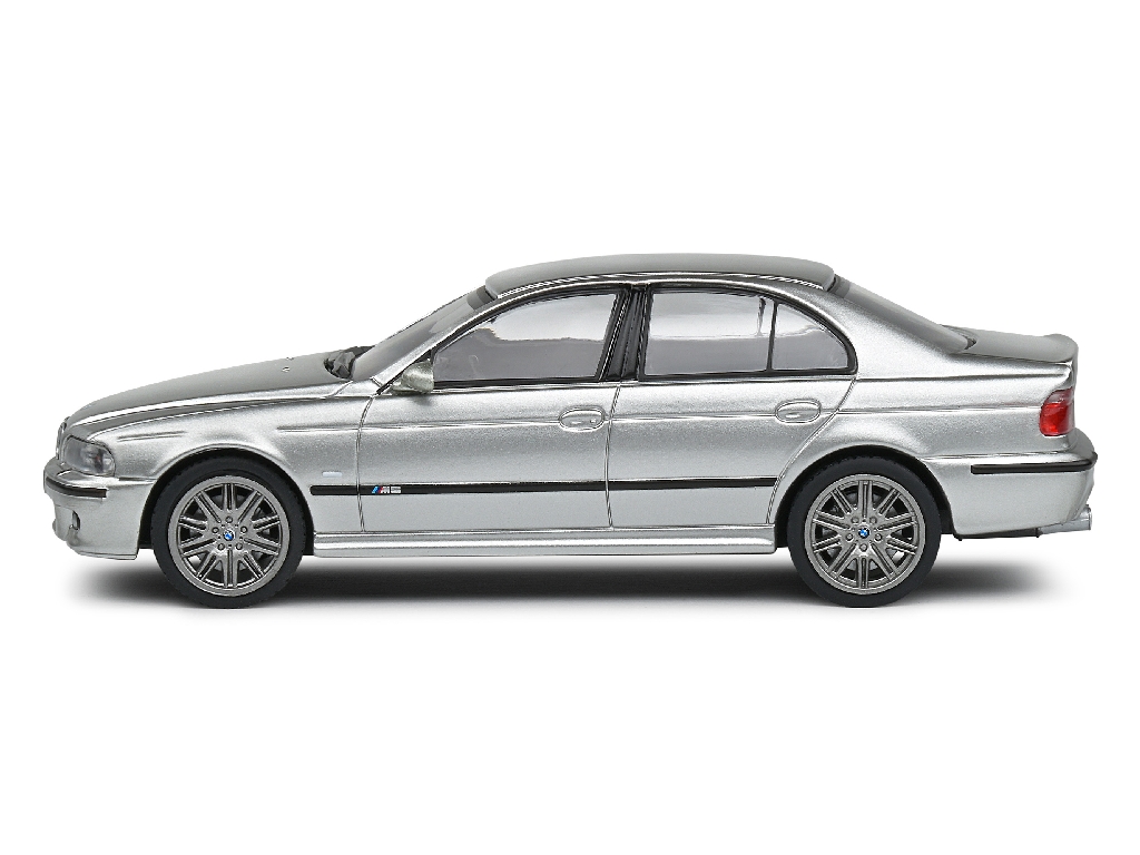 98443 BMW M5/ E39 2002