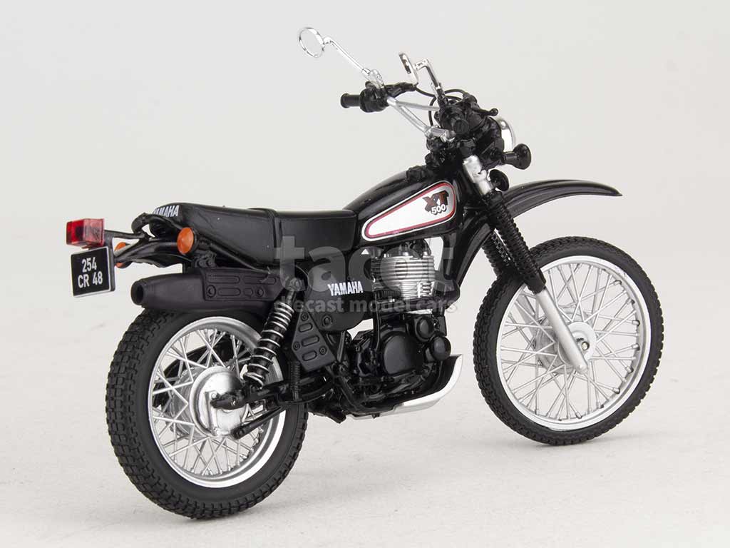 98511 Yamaha XT500 1968