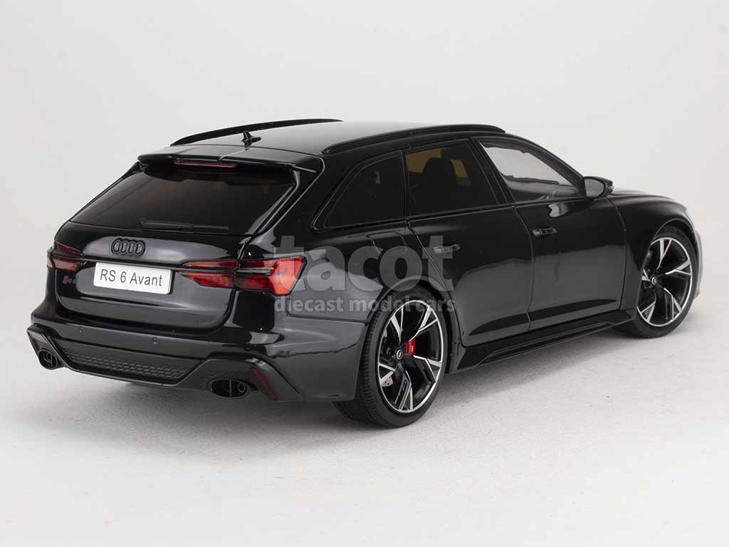 98578 Audi RS6 Avant/ C8 2021