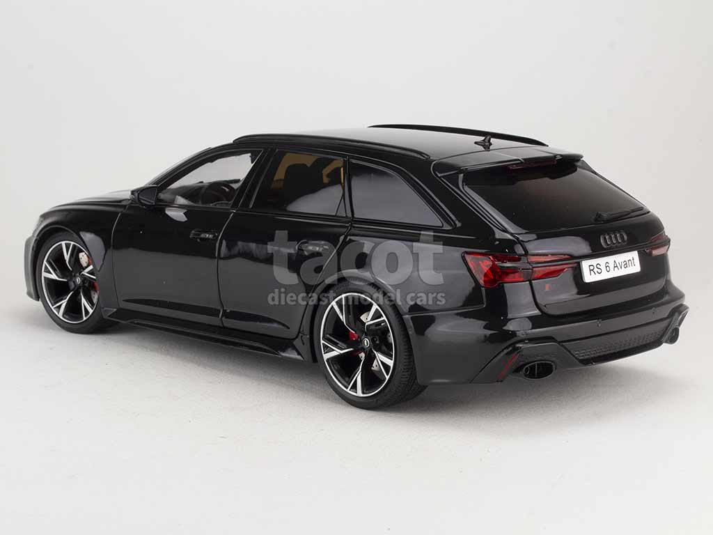 98578 Audi RS6 Avant/ C8 2021