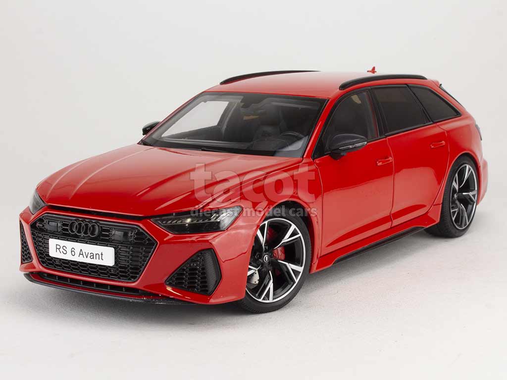 98579 Audi RS6 Avant/ C8 2021
